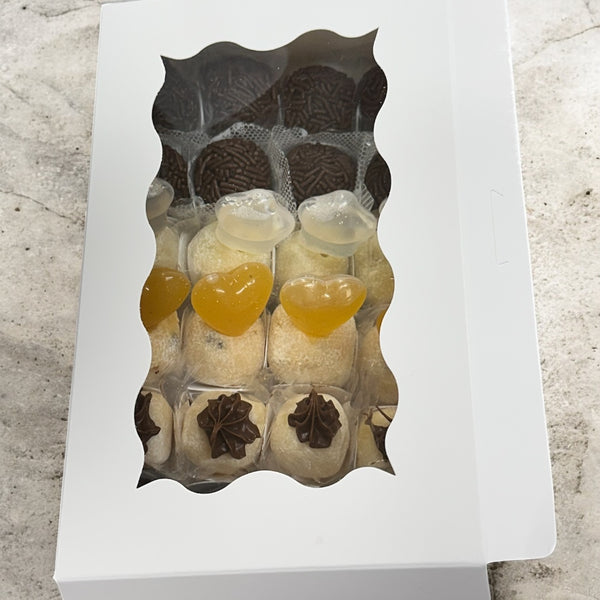 Caixa Gourmet - docinhos variados 24 unidades