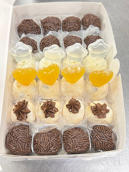 Kit Salgados Caseiros  e doces gourmet