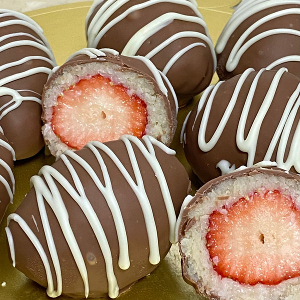 Bombom Trufa de Morango com doce de coco  e chocolate ao leite  - 5 unidades