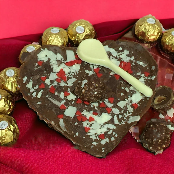 Coração de Chocolate ao Leite Recheado com recheio Ferrero rocher Gourmet 400gr~450gr