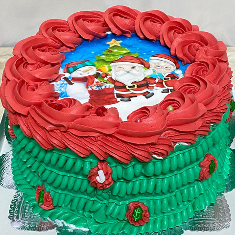 Bolo Decorado com chantilly tema natal